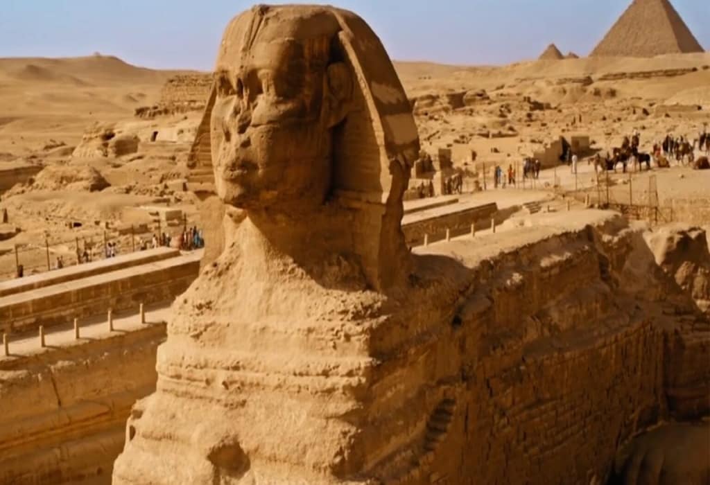 the-great-sphinx-at-giza-egypt-and-other-giza-mysteries-pyramids-of-giza–1536×864 Excursion d’une journée au Caire et aux pyramides de Gizeh au départ d’Hurghada