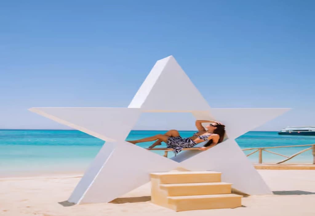 bateau rapide pour Hula Hula avec plongée avec tuba et déjeuner en option2 Hurghada : bateau rapide pour Hula Hula avec plongée avec tuba et déjeuner en option