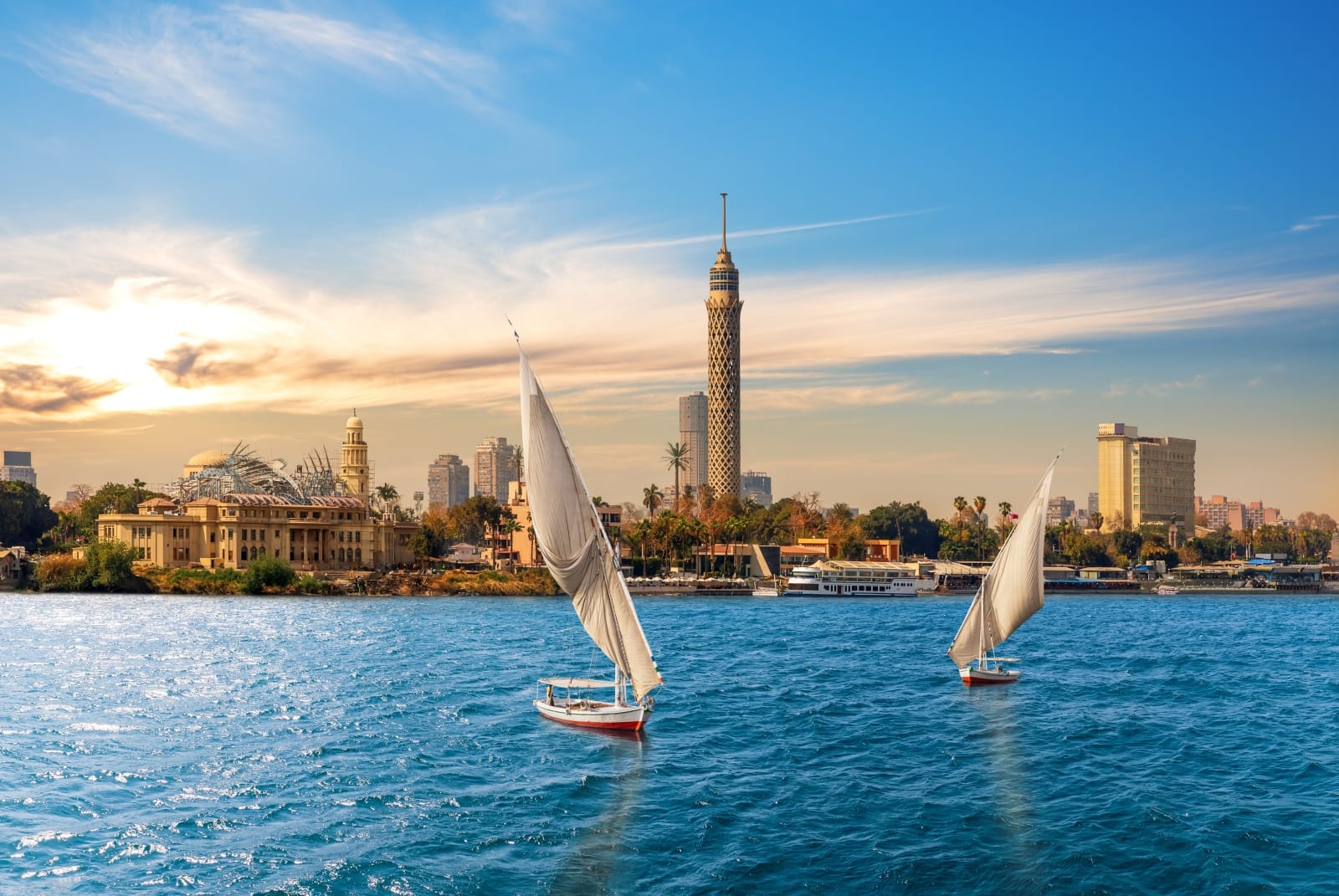 Croisière Dahabiya sur le Nil Croisière Dahabiya sur le Nil